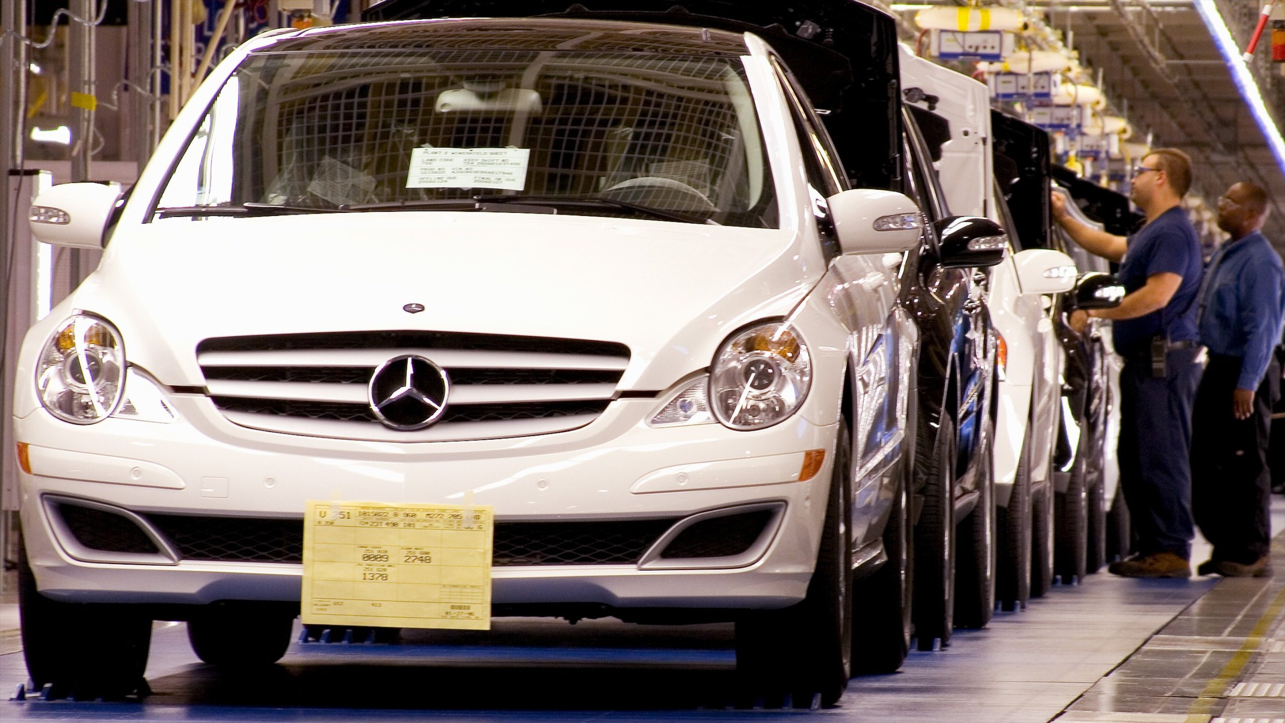 top 10 best place to visit in tuscalossa al  4. Mercedes-Benz US International Visitor Center: A Glimpse into Automotive Excellence