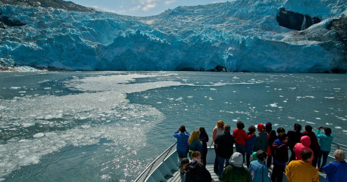 top 10 things to do in Anchorage Alaska  Gawk at Glaciers: Day Cruises and Beyond