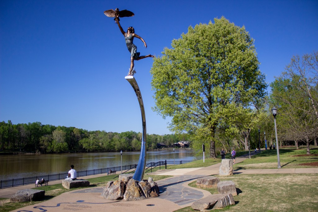 top 10 best place to visit in tuscalossa al  3. Tuscaloosa Riverwalk: A Scenic Stroll by the Water